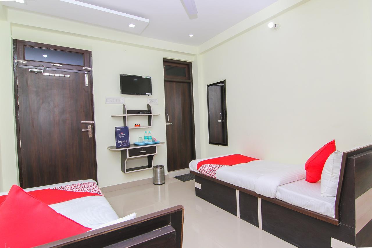 Oyo 12446 Shree Sai Guest House Allāhābād Junction Exterior foto